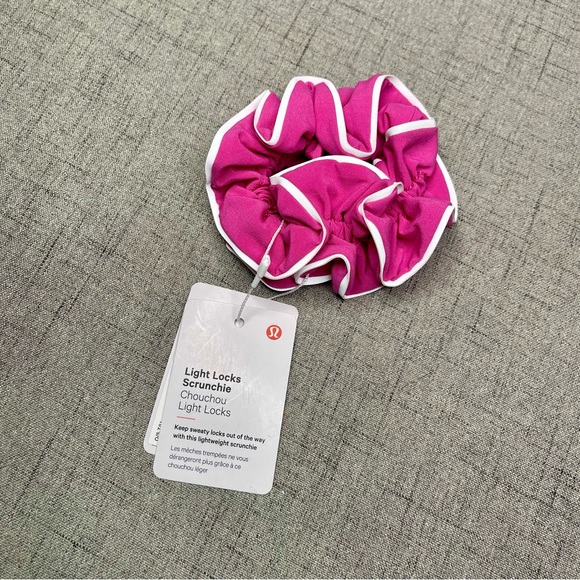 Lululemon Light Locks Scrunchie Sonic Pink NWT - Picture 3 of 6